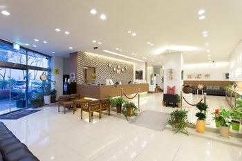 Benikea Jeonju Hansung Tourist Hotel Buitenkant foto